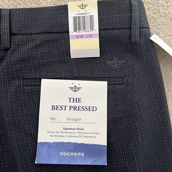 Dockers Men's 38x30 Black The‎ Best Pressed  Signature Khaki Flat Front NWT - Picture 4 of 6